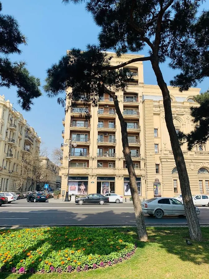 Promenade 2 Bdr Apartment Bakü